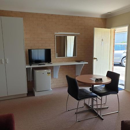 Blayney Central Motel מראה חיצוני תמונה