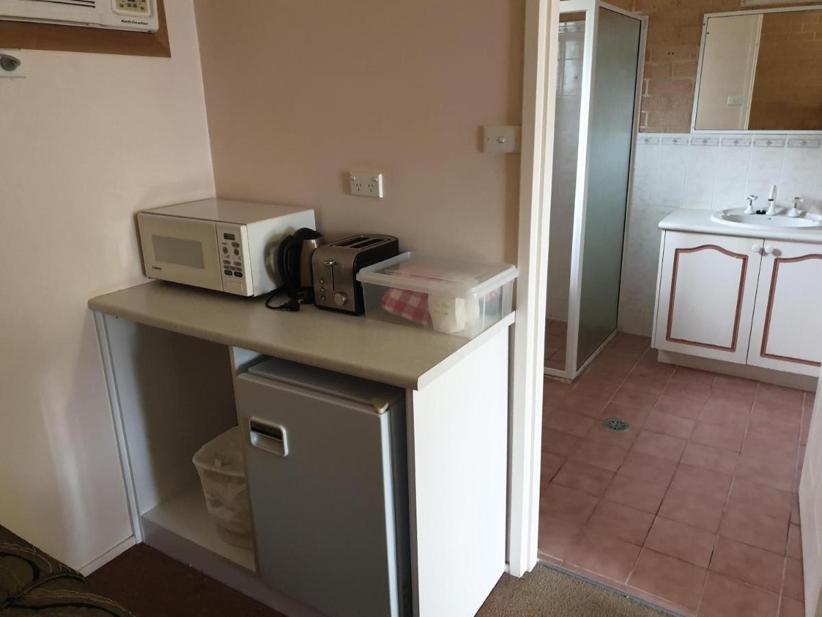 Blayney Central Motel מראה חיצוני תמונה