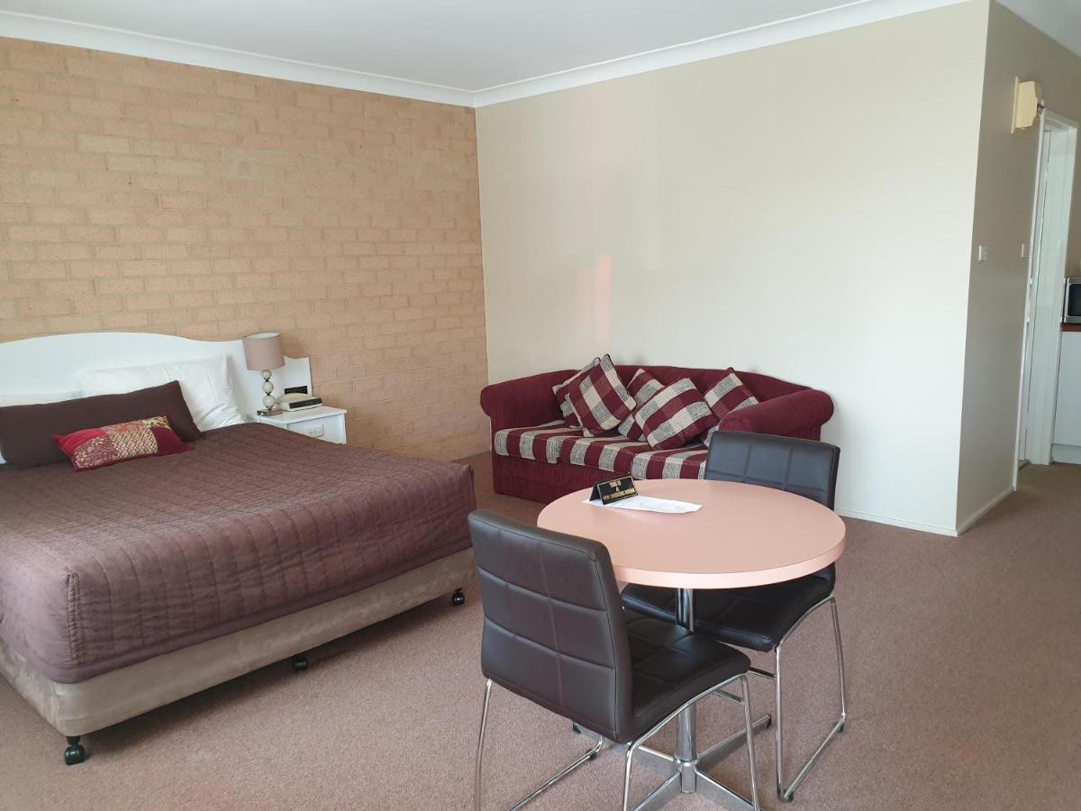 Blayney Central Motel מראה חיצוני תמונה